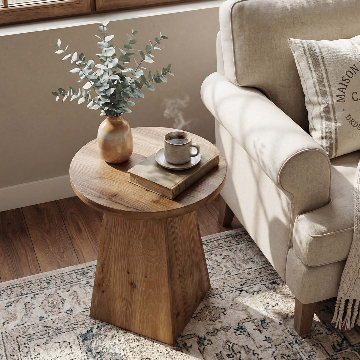48 x 60 cm ronde bijzettafel van massief hout met geometrische trapeziumbasis, vintage houten sidetable
