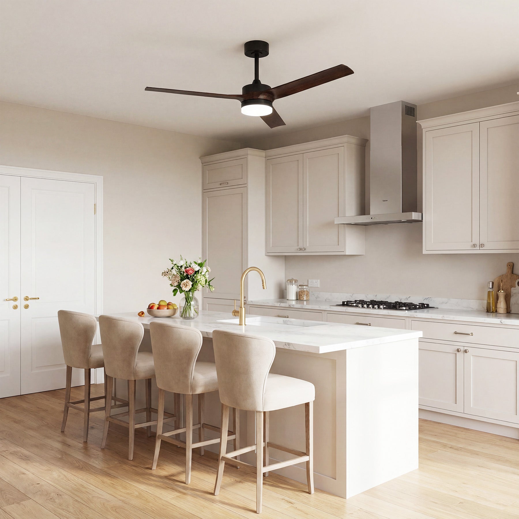 130 cm Tribesigns plafondventilator met licht en afstandsbediening, 3-bladige ventilatorlamp met stille DC-motor voor woonkamer slaapkamer en keuken [Energieklasse E]